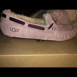 Ugg Slippers (8)